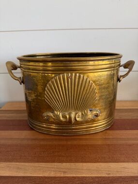 Vintage Brass Planter Sea Shell Design Nautical Beachy